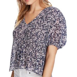 *NWT* 1. STATE WILDFLOWER BOUQUET BLOUSE